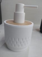 Stylish Soap Dispenser with Wooden Top - Image 7