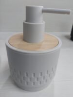 Stylish Soap Dispenser with Wooden Top - Image 6