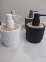 Stylish Soap Dispenser with Wooden Top - Image 2
